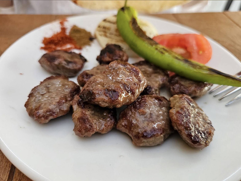 Meşhur Çine Köftesi